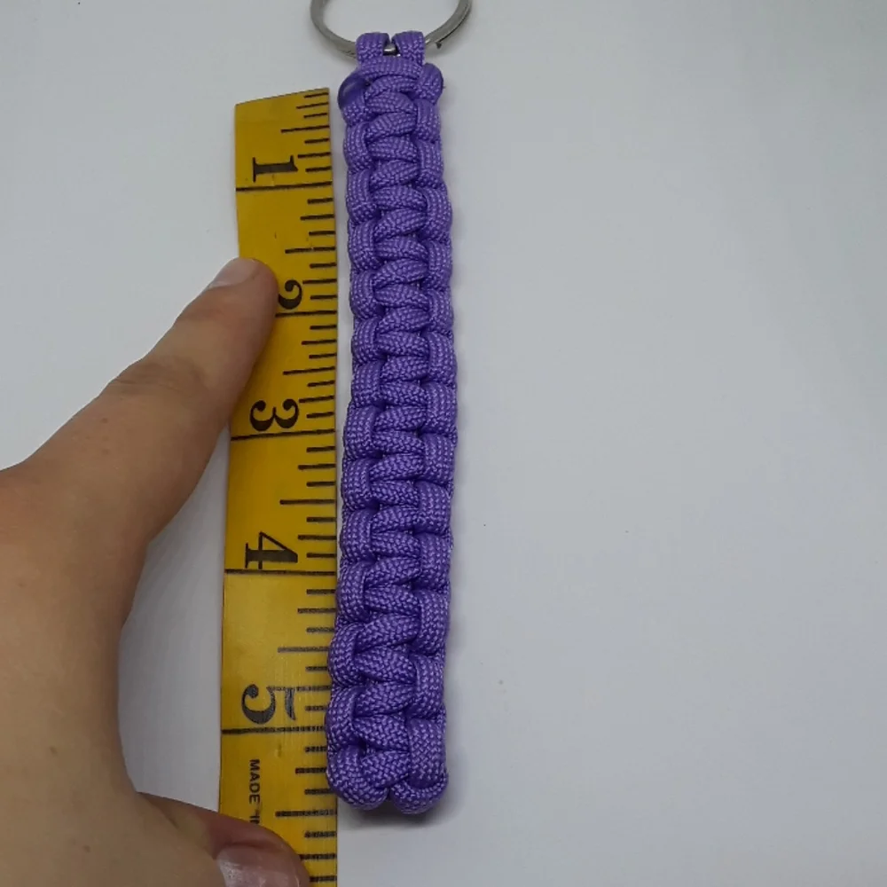 Handmade 550 paracord keychain
